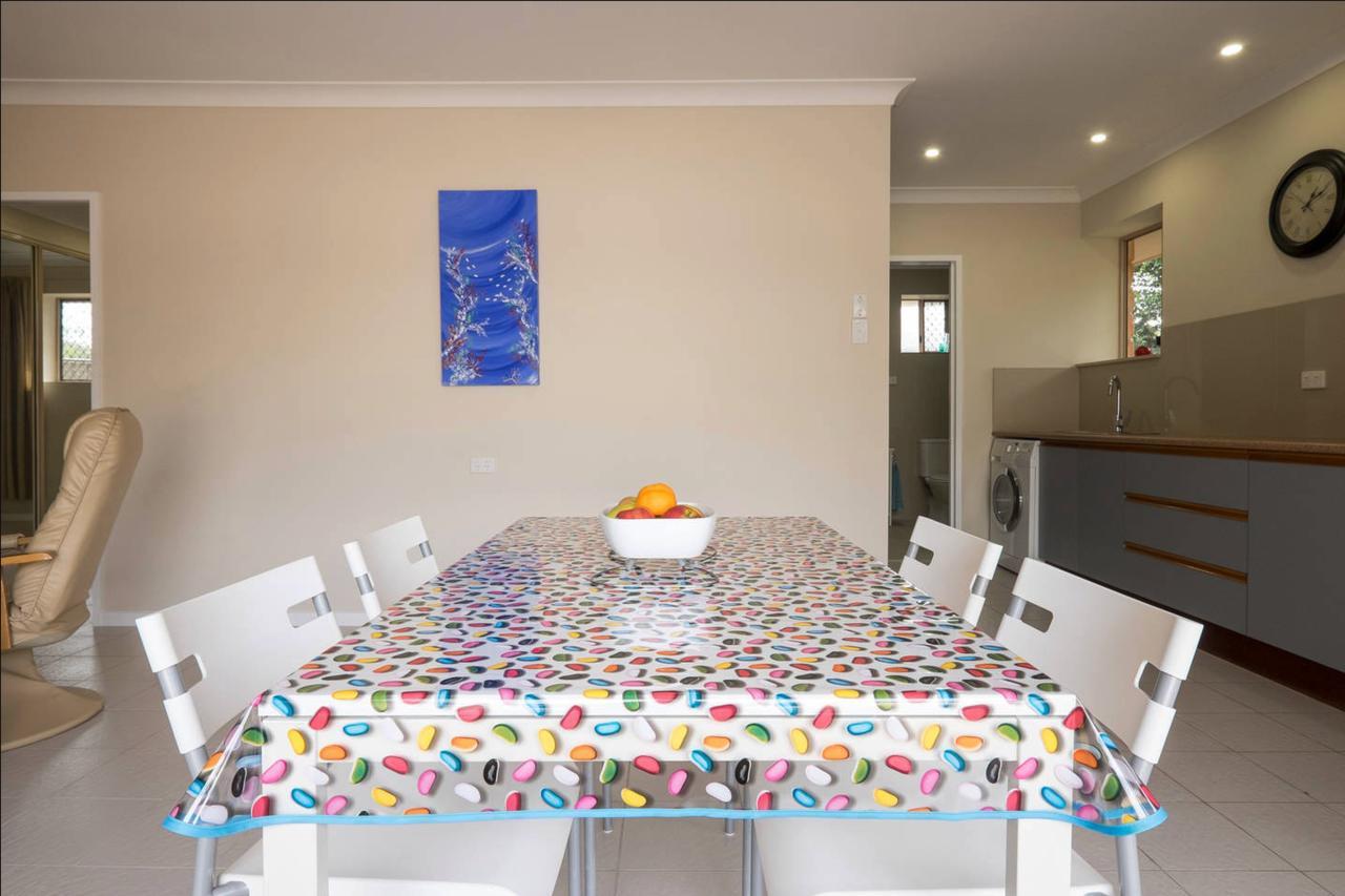 The Villa At The Bay Deception Bay Exteriör bild